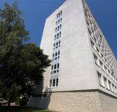 Університет оголосив закупівлю на капітальний ремонт покрівлі будівлі аудиторно-лабораторного корпусу № 2 на вулиці Банковій