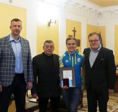 Ірина Климець удостоєна Золотого нагрудного знаку СНУ імені Лесі Українки