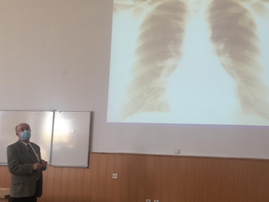 Студентам провели лекцію щодо проблематики туберкульозу в Україні та світі