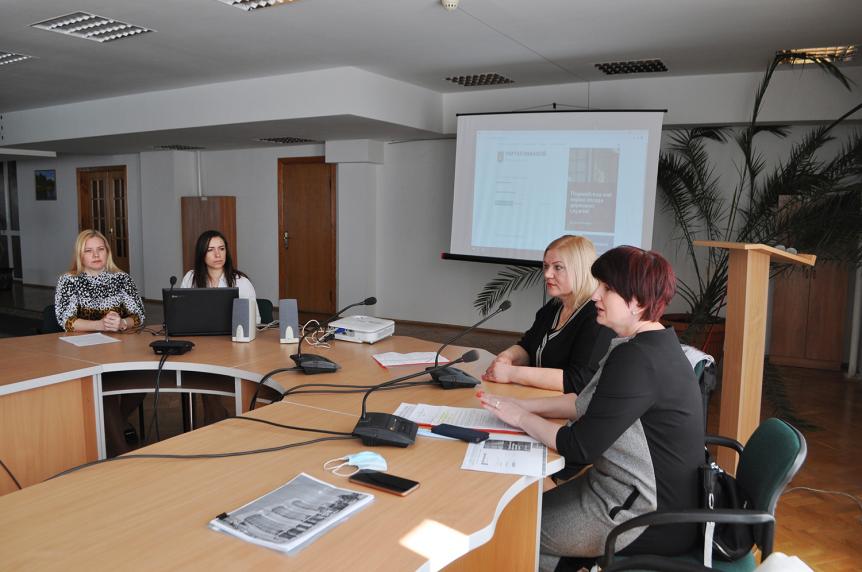 Cтуденти і науковці зустрілися з представниками Головного управління ДПС у Волинській області