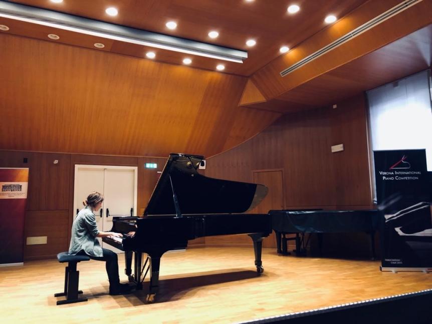 Музикантка зі СНУ – дипломантка Міжнародного конкурсу піаністів у Вероні